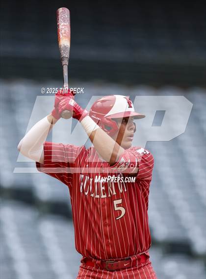 Thumbnail 1 in Fullerton vs. Villa Park photogallery.