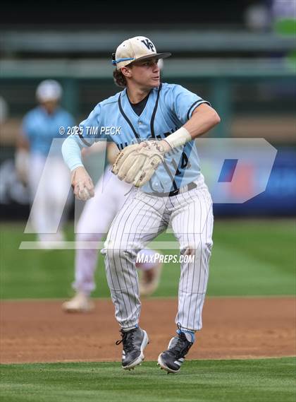 Thumbnail 3 in Fullerton vs. Villa Park photogallery.