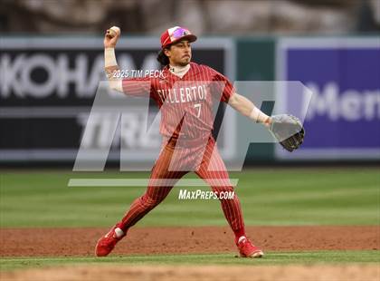 Thumbnail 3 in Fullerton vs. Villa Park photogallery.