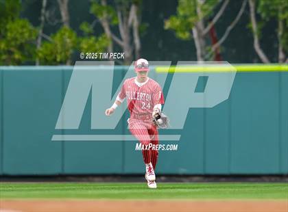 Thumbnail 2 in Fullerton vs. Villa Park photogallery.