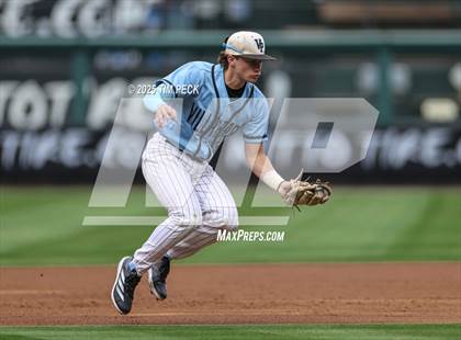 Thumbnail 2 in Fullerton vs. Villa Park photogallery.