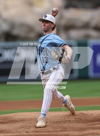 Thumbnail 1 in Fullerton vs. Villa Park photogallery.