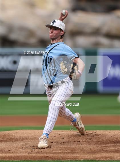 Thumbnail 1 in Fullerton vs. Villa Park photogallery.