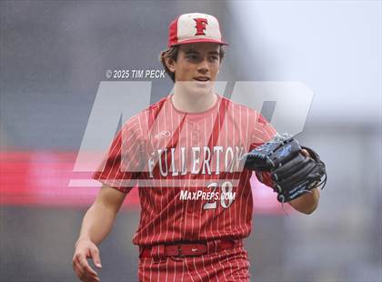 Thumbnail 2 in Fullerton vs. Villa Park photogallery.