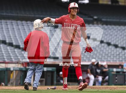 Thumbnail 1 in Fullerton vs. Villa Park photogallery.