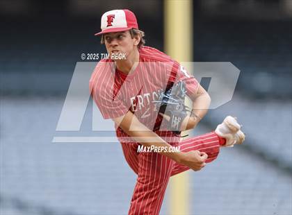 Thumbnail 2 in Fullerton vs. Villa Park photogallery.