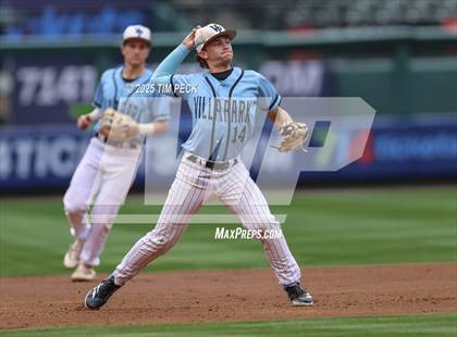 Thumbnail 2 in Fullerton vs. Villa Park photogallery.