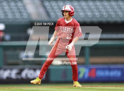 Thumbnail 2 in Fullerton vs. Villa Park photogallery.