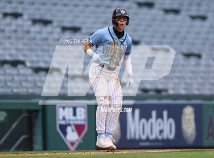 Thumbnail 1 in Fullerton vs. Villa Park photogallery.
