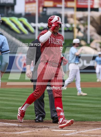 Thumbnail 2 in Fullerton vs. Villa Park photogallery.