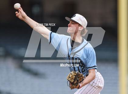 Thumbnail 1 in Fullerton vs. Villa Park photogallery.