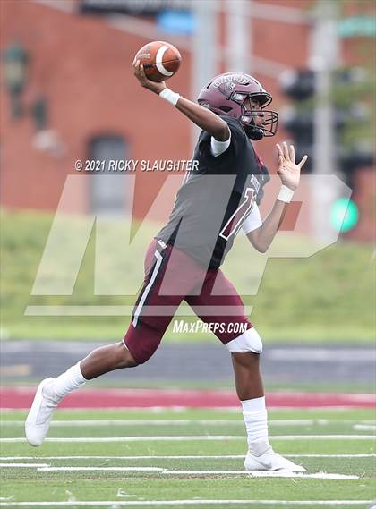 Thumbnail 3 in Joliet Catholic @ Cardinal Ritter College Prep photogallery.