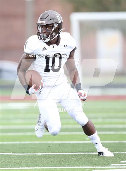 Thumbnail 2 in Joliet Catholic @ Cardinal Ritter College Prep photogallery.
