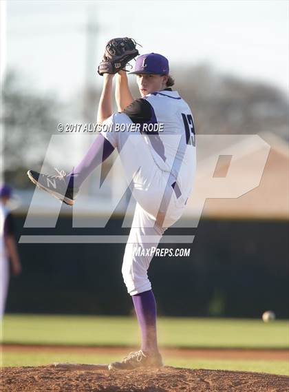 Thumbnail 1 in Lufkin vs. St. John's photogallery.
