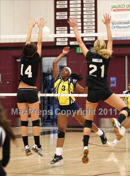 Thumbnail 1 in Woodcreek vs. Inderkum photogallery.