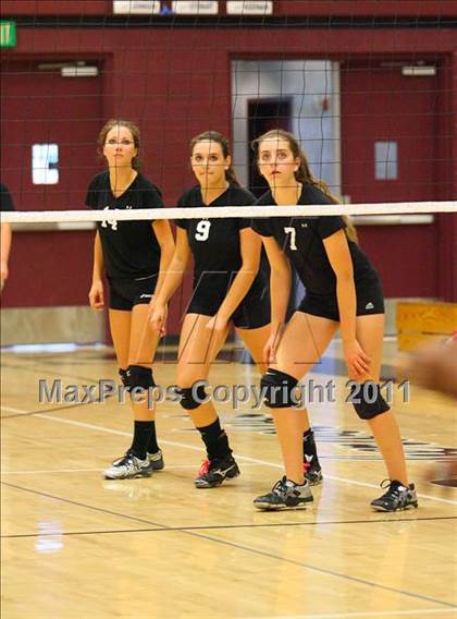 Thumbnail 3 in Woodcreek vs. Inderkum photogallery.