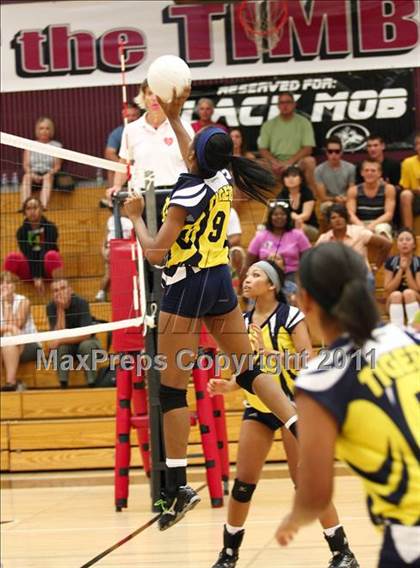 Thumbnail 3 in Woodcreek vs. Inderkum photogallery.