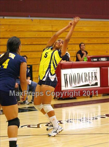 Thumbnail 2 in Woodcreek vs. Inderkum photogallery.