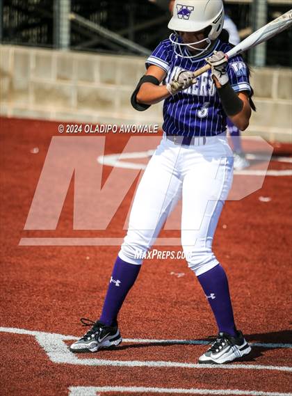 Thumbnail 3 in Guyer vs. Weslaco (UIL 6A Softball Semifinal) photogallery.