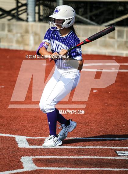 Thumbnail 2 in Guyer vs. Weslaco (UIL 6A Softball Semifinal) photogallery.