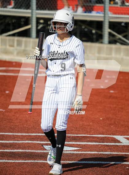 Thumbnail 3 in Guyer vs. Weslaco (UIL 6A Softball Semifinal) photogallery.