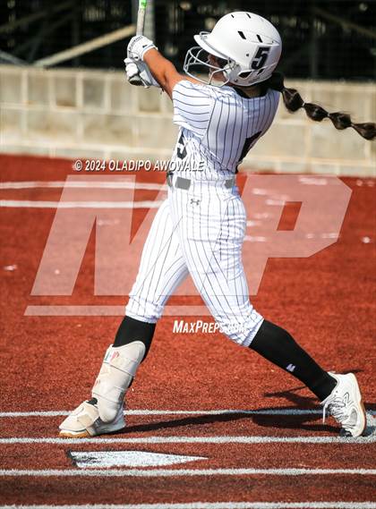 Thumbnail 1 in Guyer vs. Weslaco (UIL 6A Softball Semifinal) photogallery.