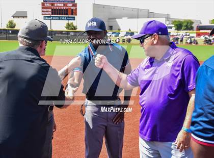 Thumbnail 1 in Guyer vs. Weslaco (UIL 6A Softball Semifinal) photogallery.