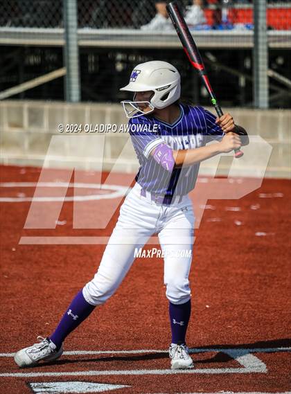Thumbnail 3 in Guyer vs. Weslaco (UIL 6A Softball Semifinal) photogallery.