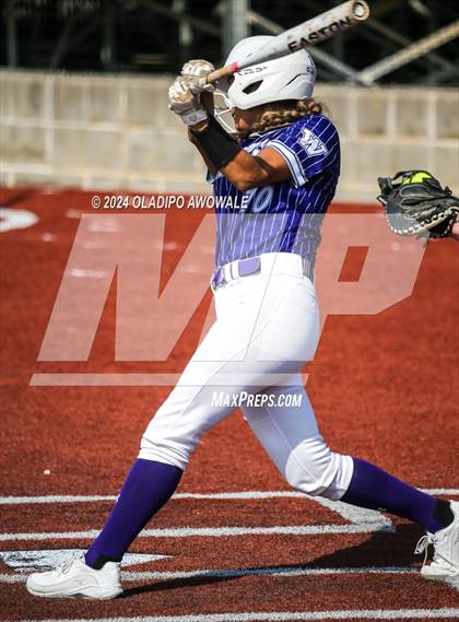 Thumbnail 3 in Guyer vs. Weslaco (UIL 6A Softball Semifinal) photogallery.