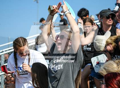 Thumbnail 3 in Guyer vs. Weslaco (UIL 6A Softball Semifinal) photogallery.