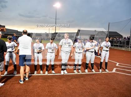 Thumbnail 2 in Guyer vs. Weslaco (UIL 6A Softball Semifinal) photogallery.