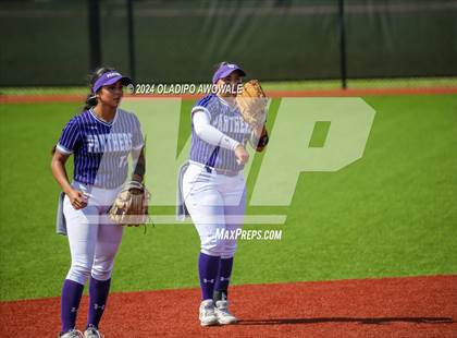 Thumbnail 3 in Guyer vs. Weslaco (UIL 6A Softball Semifinal) photogallery.