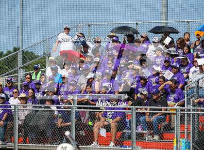 Thumbnail 1 in Guyer vs. Weslaco (UIL 6A Softball Semifinal) photogallery.