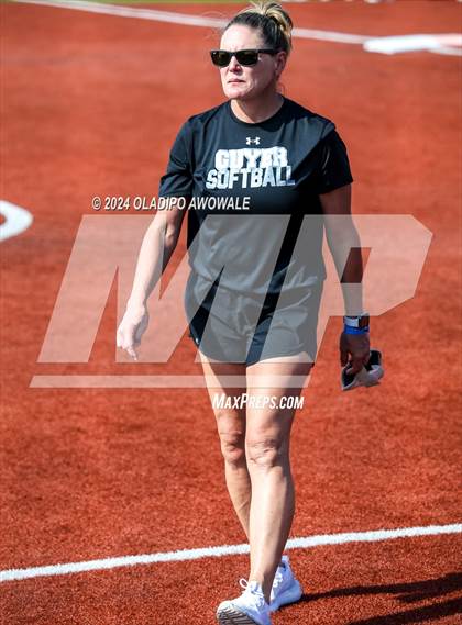 Thumbnail 1 in Guyer vs. Weslaco (UIL 6A Softball Semifinal) photogallery.