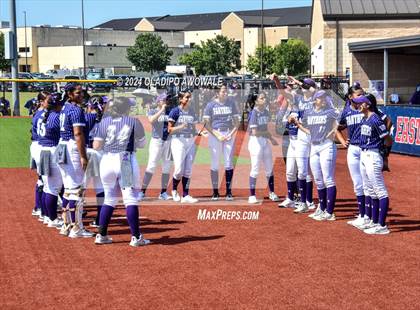 Thumbnail 3 in Guyer vs. Weslaco (UIL 6A Softball Semifinal) photogallery.