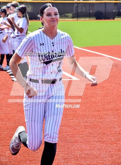 Thumbnail 1 in Guyer vs. Weslaco (UIL 6A Softball Semifinal) photogallery.
