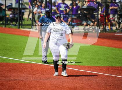 Thumbnail 2 in Guyer vs. Weslaco (UIL 6A Softball Semifinal) photogallery.