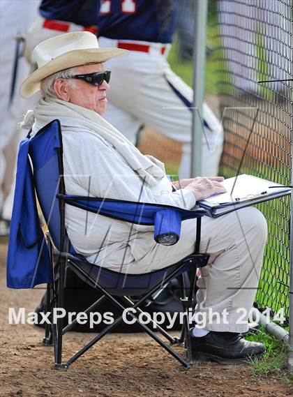 Thumbnail 3 in Elmira vs. Ketcham (NYSPHSAA Class AA Regional Semifinal) photogallery.