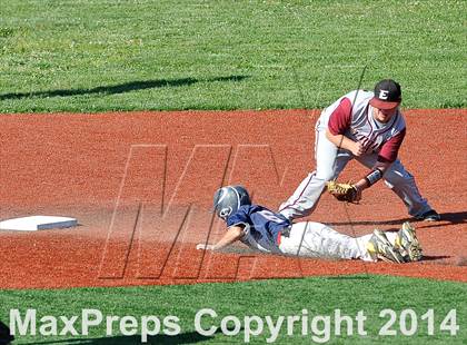 Thumbnail 2 in Elmira vs. Ketcham (NYSPHSAA Class AA Regional Semifinal) photogallery.