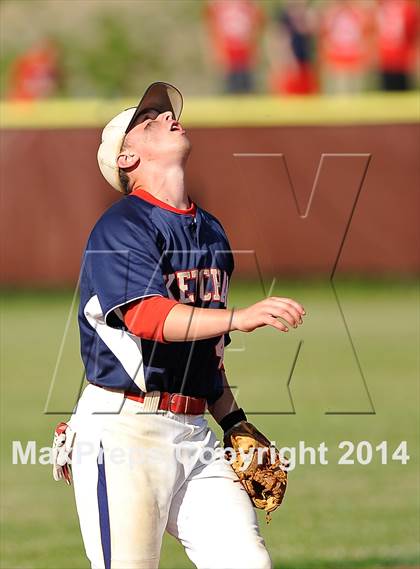 Thumbnail 1 in Elmira vs. Ketcham (NYSPHSAA Class AA Regional Semifinal) photogallery.