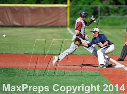 Thumbnail 2 in Elmira vs. Ketcham (NYSPHSAA Class AA Regional Semifinal) photogallery.