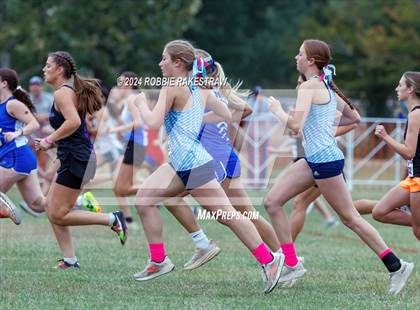 Thumbnail 3 in UIL Cross Country 2A Finals (3200m) photogallery.