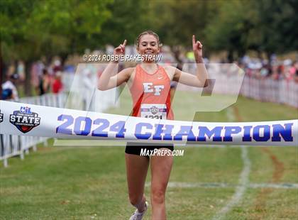 Thumbnail 3 in UIL Cross Country 2A Finals (3200m) photogallery.