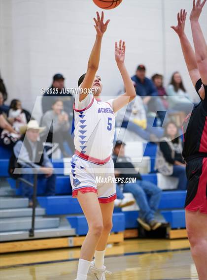 Thumbnail 1 in Carlin @ McDermitt photogallery.
