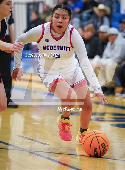 Thumbnail 1 in Carlin @ McDermitt photogallery.