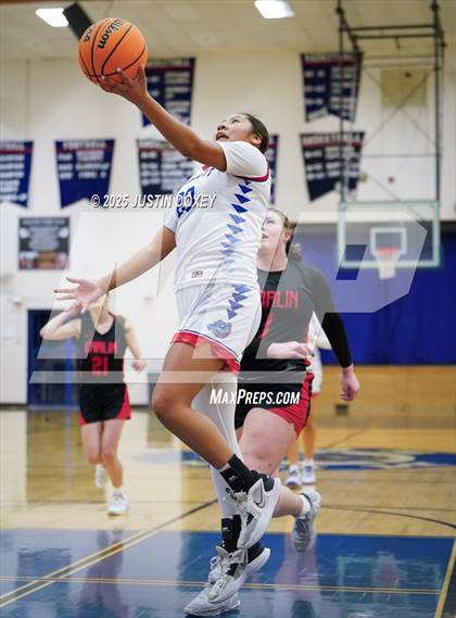 Thumbnail 3 in Carlin @ McDermitt photogallery.
