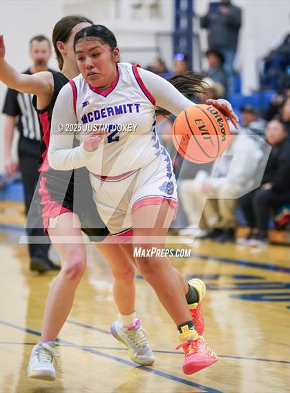 Thumbnail 2 in Carlin @ McDermitt photogallery.