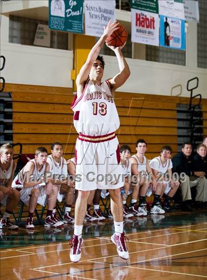 Thumbnail 3 in Clovis West vs Agoura (Santa Barbara Holiday Classic) photogallery.