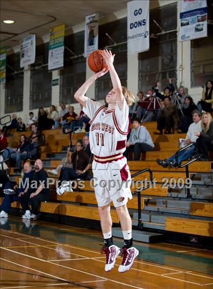 Thumbnail 2 in Clovis West vs Agoura (Santa Barbara Holiday Classic) photogallery.