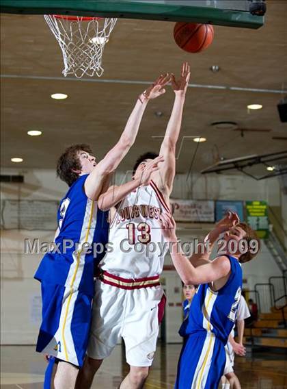 Thumbnail 3 in Clovis West vs Agoura (Santa Barbara Holiday Classic) photogallery.
